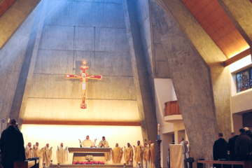 Messe à l'abbaye Sainte-Anne de Kergonan