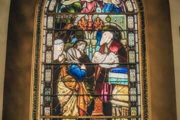 vitrail présentation de jésus au temple